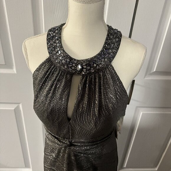 Beautiful gray Sparkling Halter Evening Gown With Sequins Around The Neck Sz 12 - Picture 2 of 10